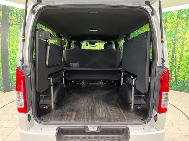 TOYOTA HIACE VAN 2WD 2025 Image 31