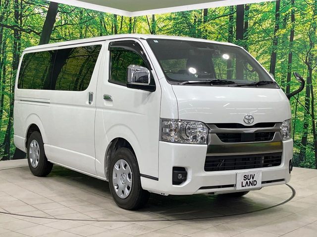 TOYOTA HIACE VAN 2WD 2025 Image 31