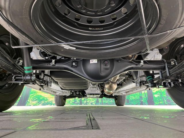 TOYOTA HIACE VAN 2WD 2025 Image 31