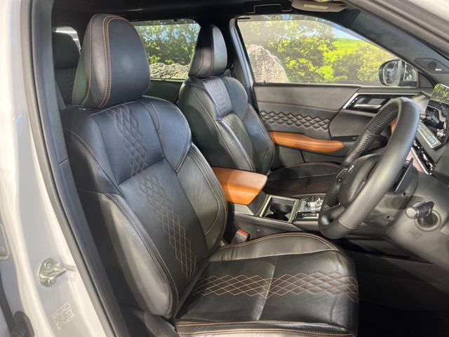 MITSUBISHI OUTLANDER PHEV 2022 Image 31