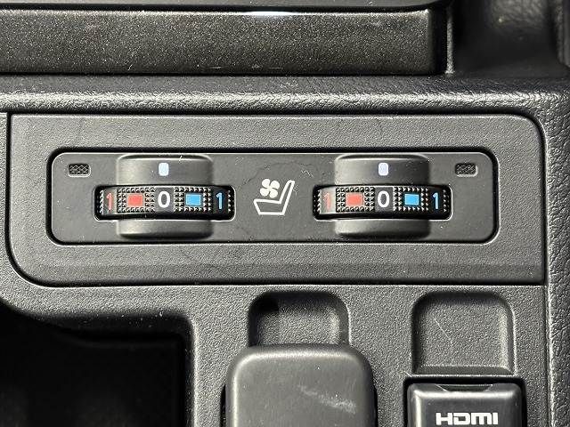 TOYOTA LANDCRUISER PRADO 2021 Image 31