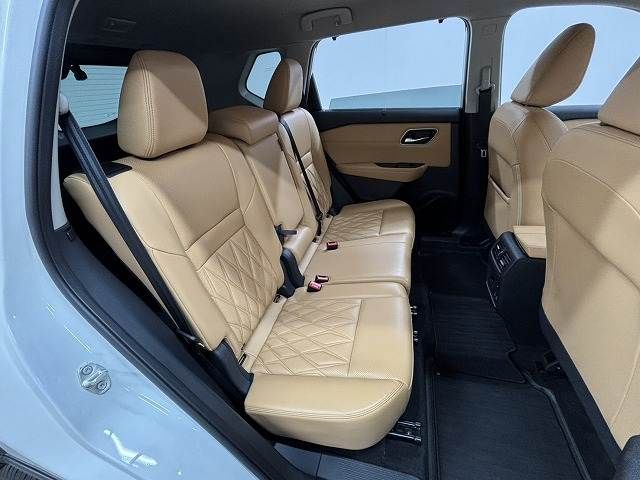 NISSAN X-TRAIL HYBRID 4WD 2022 Image 31