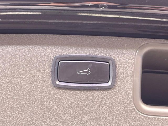 PORSCHE MACAN 2016 Image 31