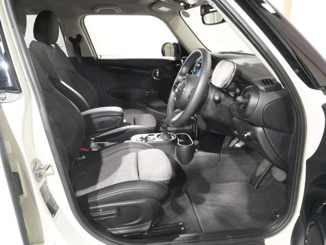 BMW MINI COOPER D 5DOOR 2021 Image 31