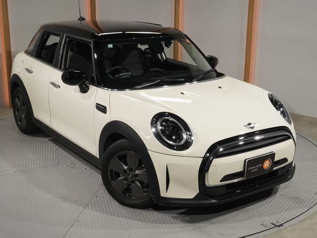 BMW MINI COOPER D 5DOOR 2021 Image 31