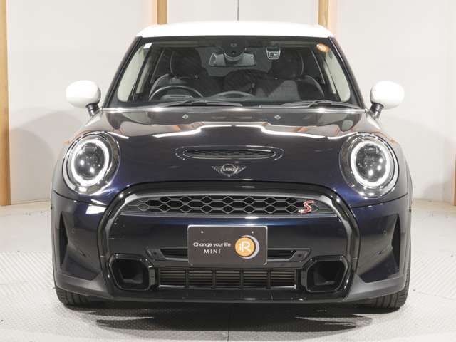 BMW MINI COOPER SD 5DOOR 2023 Image 31
