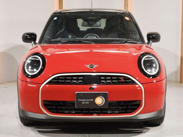 BMW MINI COOPER 5DOOR 2024 Image 31