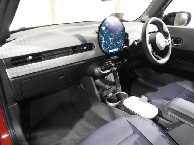 BMW MINI COOPER 5DOOR 2024 Image 31