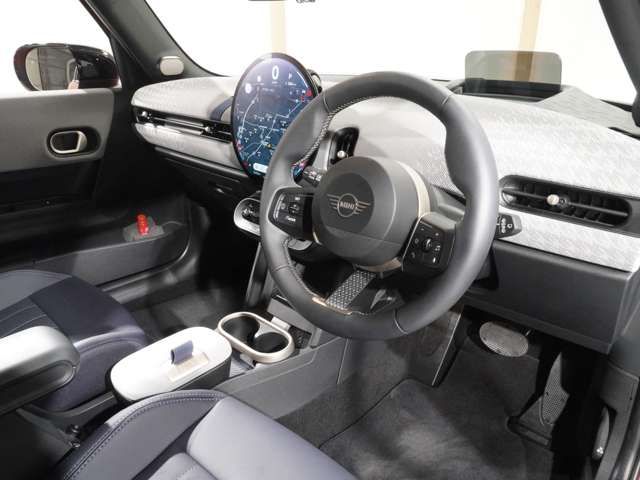 BMW MINI COOPER 5DOOR 2024 Image 31