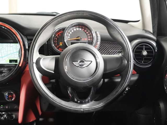 BMW MINI COOPER SD 5 2016 Image 31