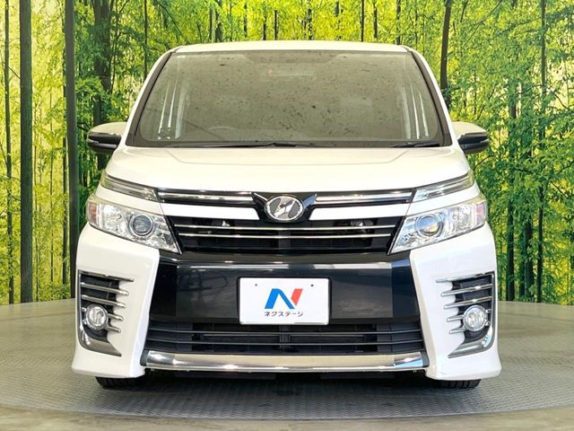 TOYOTA VOXY 2015 Image 31