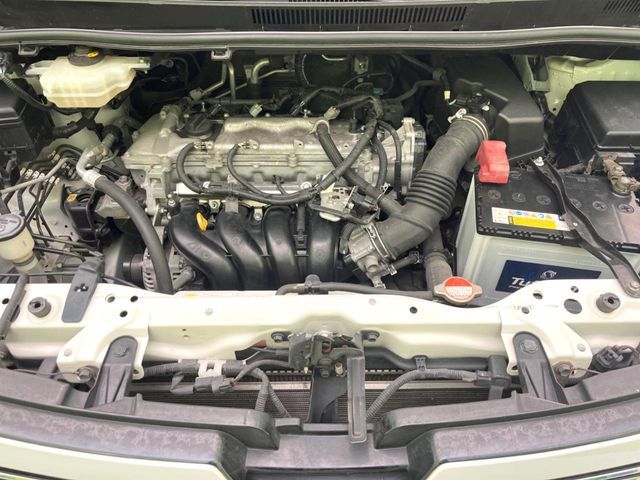 TOYOTA VOXY 2015 Image 31