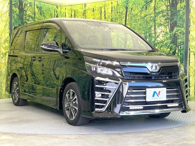 TOYOTA VOXY 2017 Image 31