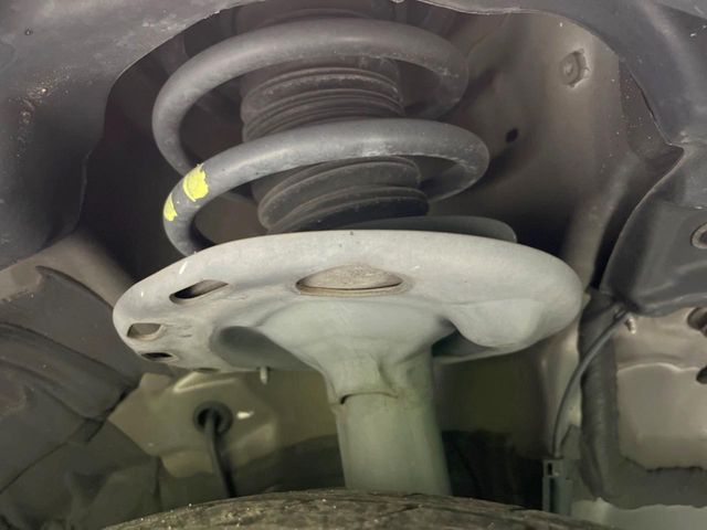 TOYOTA VOXY 2017 Image 31