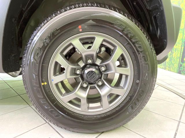 SUZUKI JIMNY NOMADE 2025 Image 31