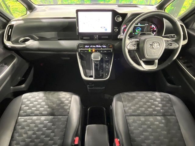 TOYOTA VOXY 2023 Image 31