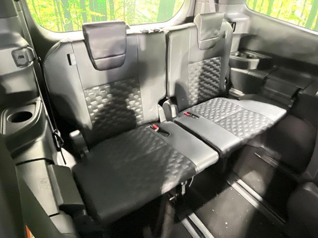 TOYOTA VOXY 2023 Image 31