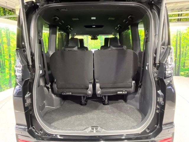 TOYOTA VOXY 2023 Image 31