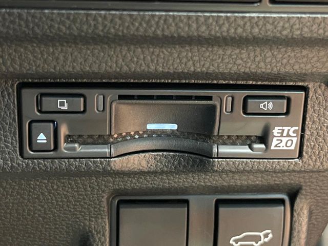 TOYOTA COROLLA CROSS HYBRID 2025 Image 31