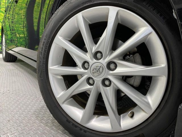 TOYOTA PRIUS ALPHA 2013 Image 31