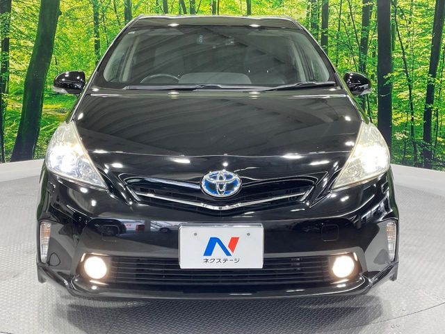 TOYOTA PRIUS ALPHA 2013 Image 31