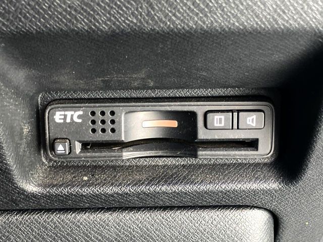 HONDA STEPWAGON SPADA 2012 Image 31