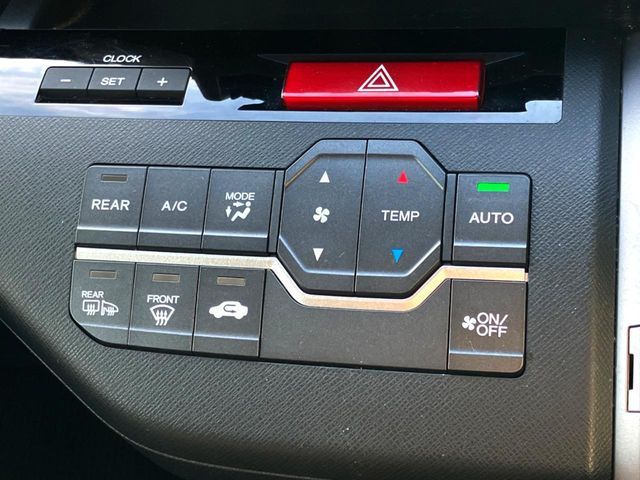 HONDA STEPWAGON SPADA 2012 Image 31