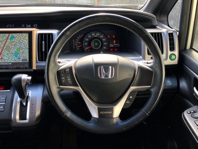 HONDA STEPWAGON SPADA 2012 Image 31