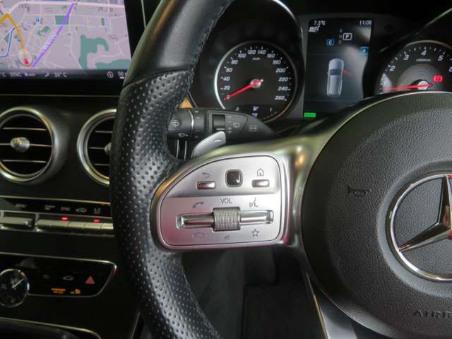 MERCEDES BENZ C CLAS 2018 Image 31