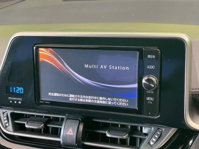 TOYOTA C-HR 2017 Image 31