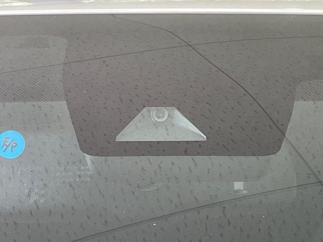 TOYOTA C-HR 2017 Image 31