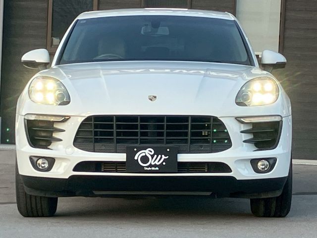 PORSCHE MACAN 2015 Image 31