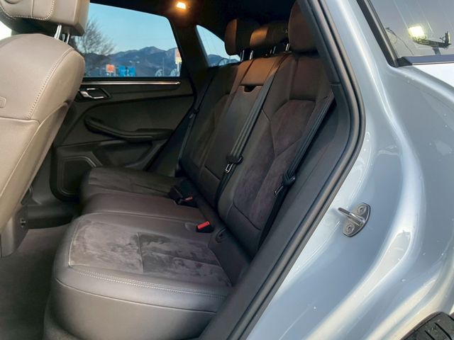 PORSCHE MACAN 2015 Image 31