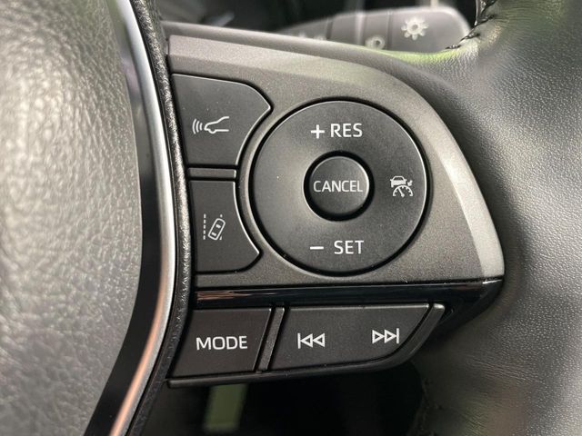 TOYOTA HARRIER 2WD 2022 Image 31