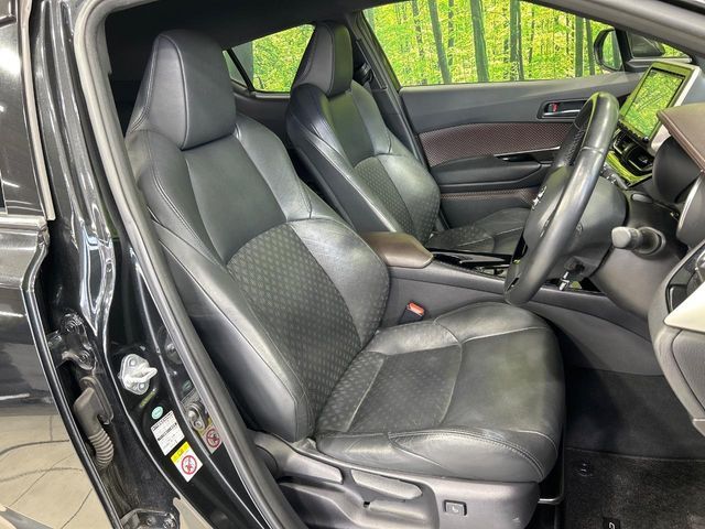 TOYOTA C-HR 2017 Image 31