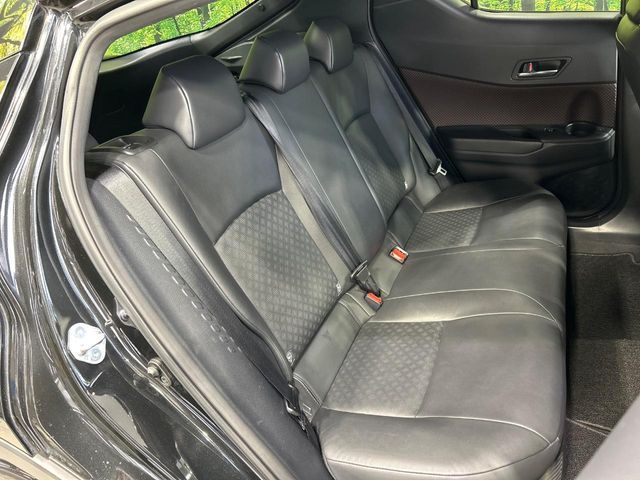 TOYOTA C-HR 2017 Image 31