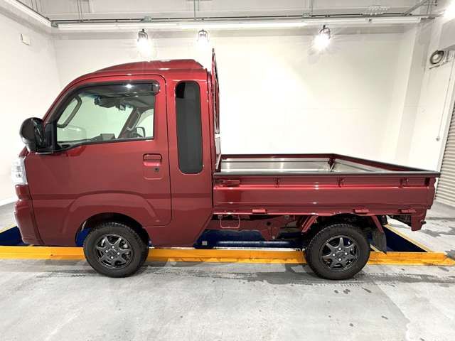 DAIHATSU HIJET TRUCK 4WD 2022 Image 31