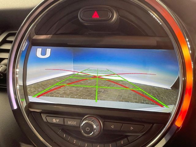 BMW MINI COOPER S 5D 2015 Image 31