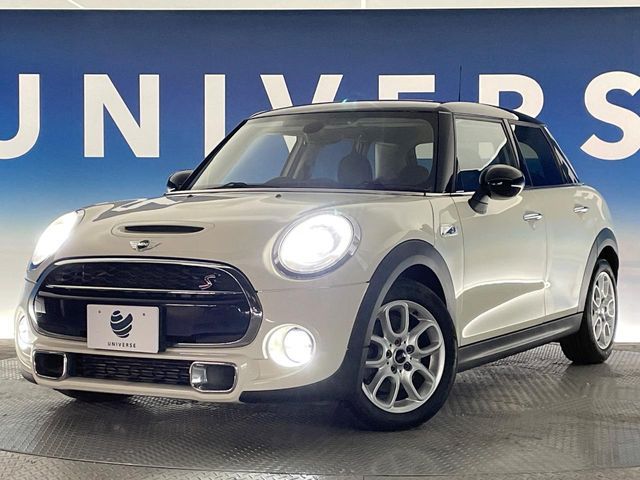BMW MINI COOPER S 5D 2015 Image 31