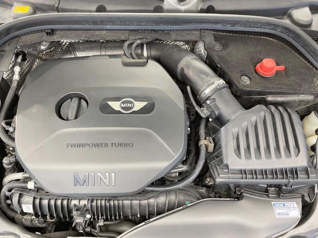 BMW MINI COOPER S 5D 2015 Image 31