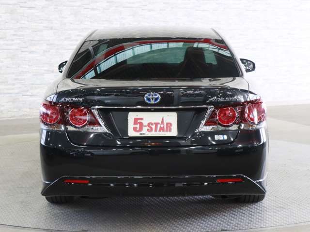 TOYOTA CROWN SEDAN HYBRID 2015 Image 31