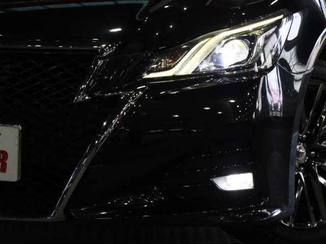 TOYOTA CROWN SEDAN HYBRID 2015 Image 31