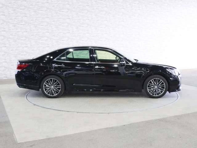 TOYOTA CROWN SEDAN 2013 Image 31