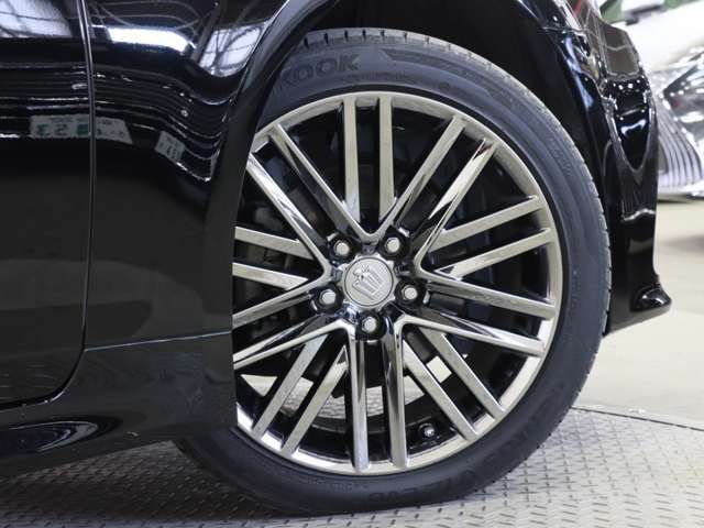 TOYOTA CROWN SEDAN HYBRID 2017 Image 31