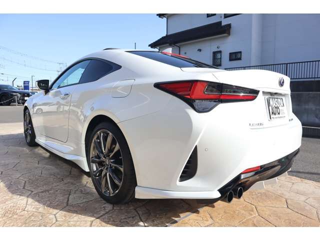TOYOTA LEXUS RC300H 2022 Image 31