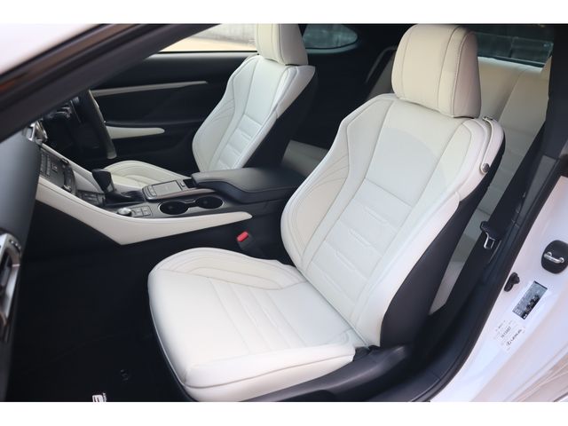 TOYOTA LEXUS RC300H 2022 Image 31