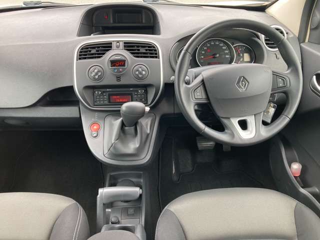 RENAULT KANGOO 2020 Image 31