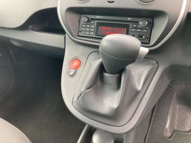 RENAULT KANGOO 2020 Image 31