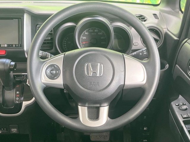 HONDA N BOX 2016 Image 31