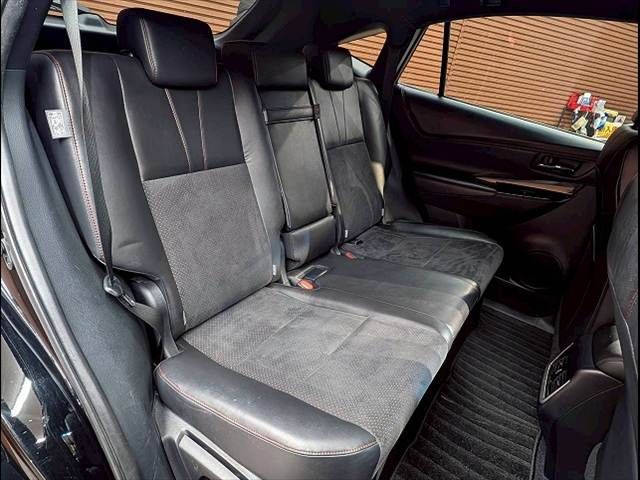 TOYOTA HARRIER 2WD 2018 Image 31